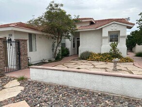 79120 Kristen Ct in La Quinta, CA - Building Photo - Building Photo