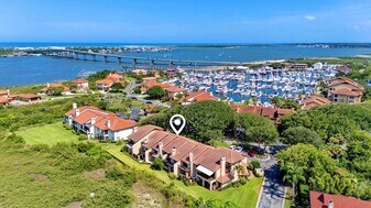 3431 Harbor Dr in St. Augustine, FL - Building Photo
