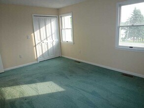 2970 Mendon Rd in Cumberland, RI - Building Photo - Building Photo