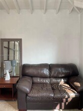 1365 Marseille Dr in Miami Beach, FL - Foto de edificio - Building Photo