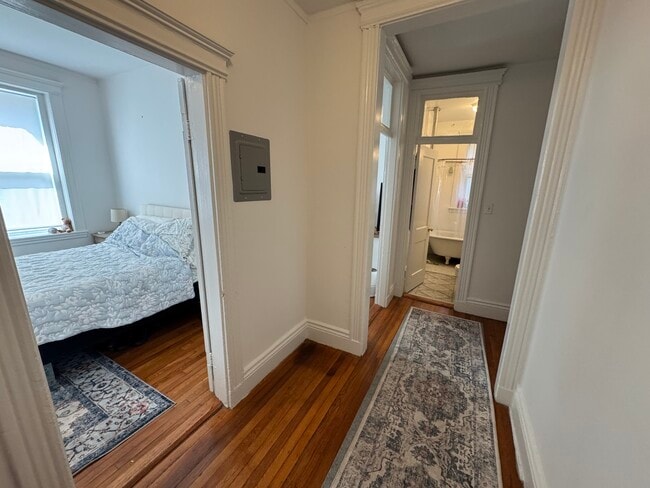 126 Warren St, Unit 9