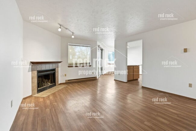 property at 4733 N Sullivan Rd