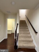 7018 Foxton Way in Elkridge, MD - Building Photo - Building Photo