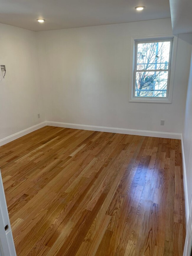 217-219-219 Washington St in Lynn, MA - Building Photo - Building Photo