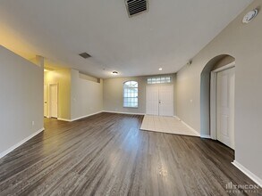 19126 Wind Dancer St in Lutz, FL - Foto de edificio - Building Photo