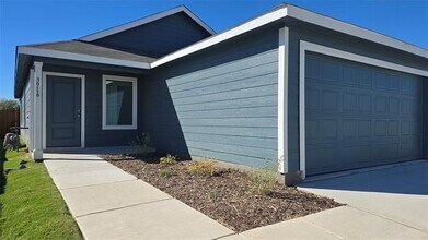 3916 Pontchartrain Pkwy in Sherman, TX - Foto de edificio - Building Photo