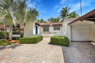 2312 SW 25th Ter in Miami, FL - Building Photo - Building Photo