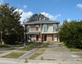 1412-1414 Carrollton Ave in Metairie, LA - Building Photo - Building Photo