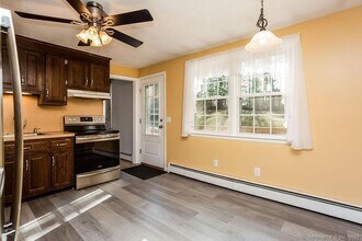 150 Long Hill Dr in Glastonbury, CT - Building Photo - Building Photo