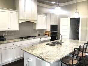 4702 SW Birmingham St in Bentonville, AR - Building Photo - Building Photo