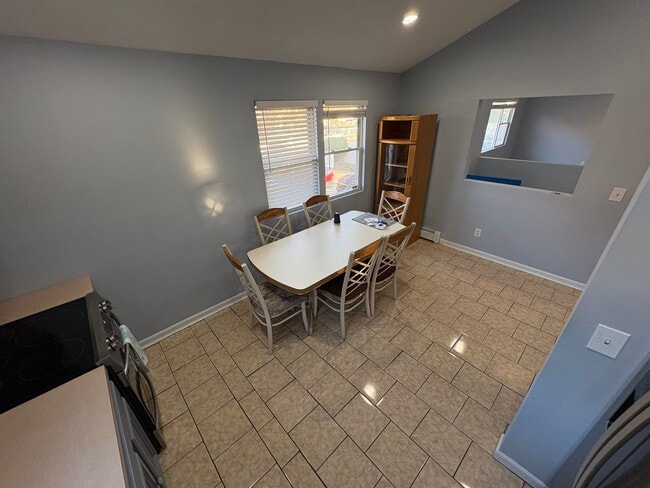 50 Eisenhower Ave in Brentwood, NY - Building Photo - Building Photo