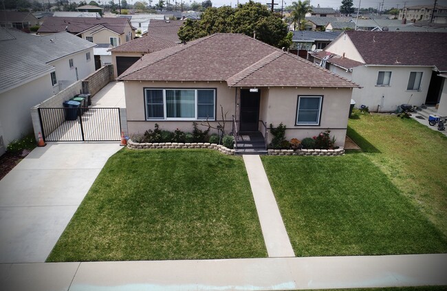 property at 15425 Parron Ave
