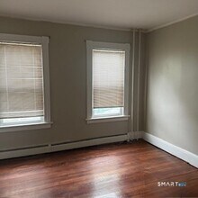 12 Harvard St in Waterbury, CT - Building Photo - Building Photo