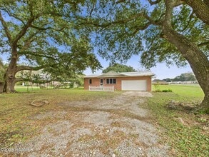 4525 Verot School Rd in Lafayette, LA - Building Photo - Building Photo