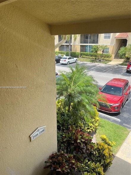 1263 SW 46th Ave, Unit 2106 in Pompano Beach, FL - Building Photo - Building Photo