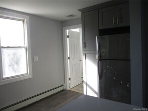 231 Washington Ave in Mineola, NY - Building Photo - Building Photo