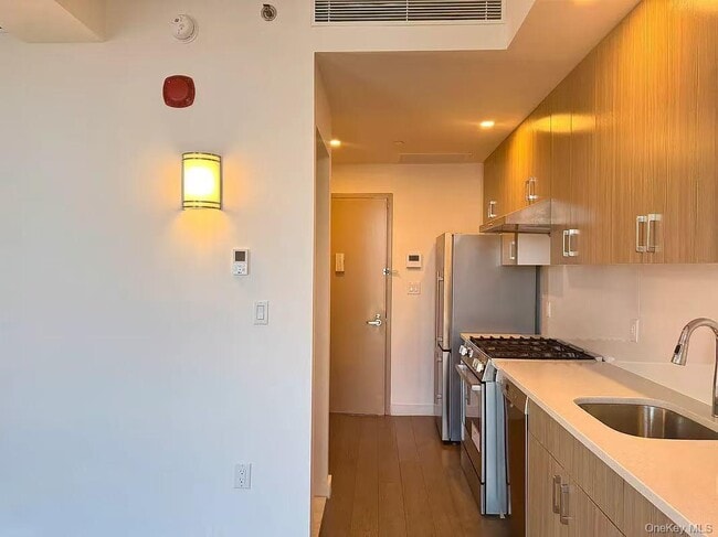 88-08 Justice Ave in Queens, NY - Building Photo - Building Photo