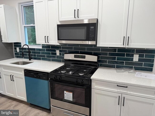 42 N Cove Rd in Merchantville, NJ - Building Photo - Building Photo
