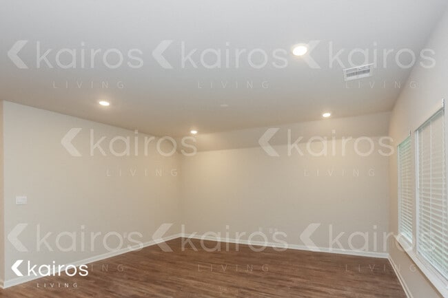 11486 Brookwood Dr in Denham Springs, LA - Foto de edificio - Building Photo