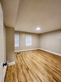 3811 Hayward Ave photo'