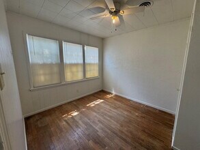 2123 25th St in Lubbock, TX - Building Photo - Building Photo
