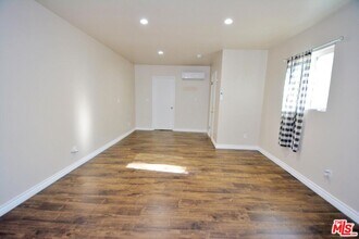 9616 Gerald Ave in Los Angeles, CA - Building Photo - Building Photo