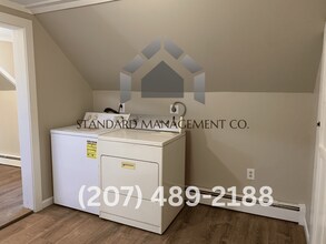 28 Oak St in Waterville, ME - Building Photo - Building Photo