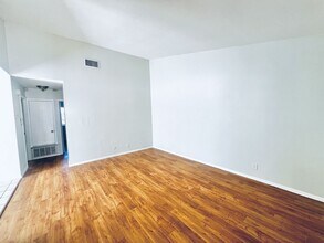 1922 Nicole Cir in Round Rock, TX - Building Photo - Building Photo