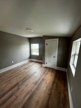 224 S Jefferson Ave in Wellington, KS - Foto de edificio - Building Photo