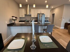 42 O'Neil St in South Portland, ME - Building Photo - Building Photo