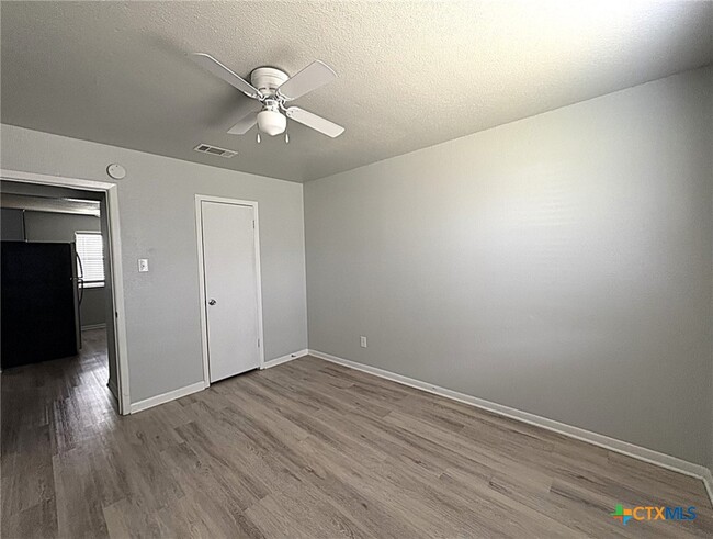 property at 305 Northern Dove Ln