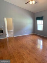 454 Wakefield Dr in Colonial Beach, VA - Building Photo