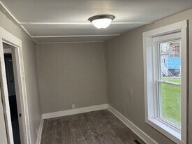 104 Steuben St in Syracuse, NY - Building Photo