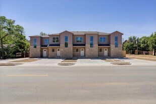 2403 Joliet Ave in Lubbock, TX - Building Photo
