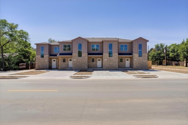 property at 2405 Joliet Ave