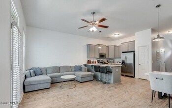 7228 Quail Hollow Dr in Panama City Beach, FL - Building Photo - Building Photo