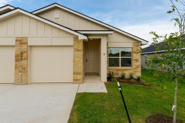 property at 912 Cherry Laurel Ln