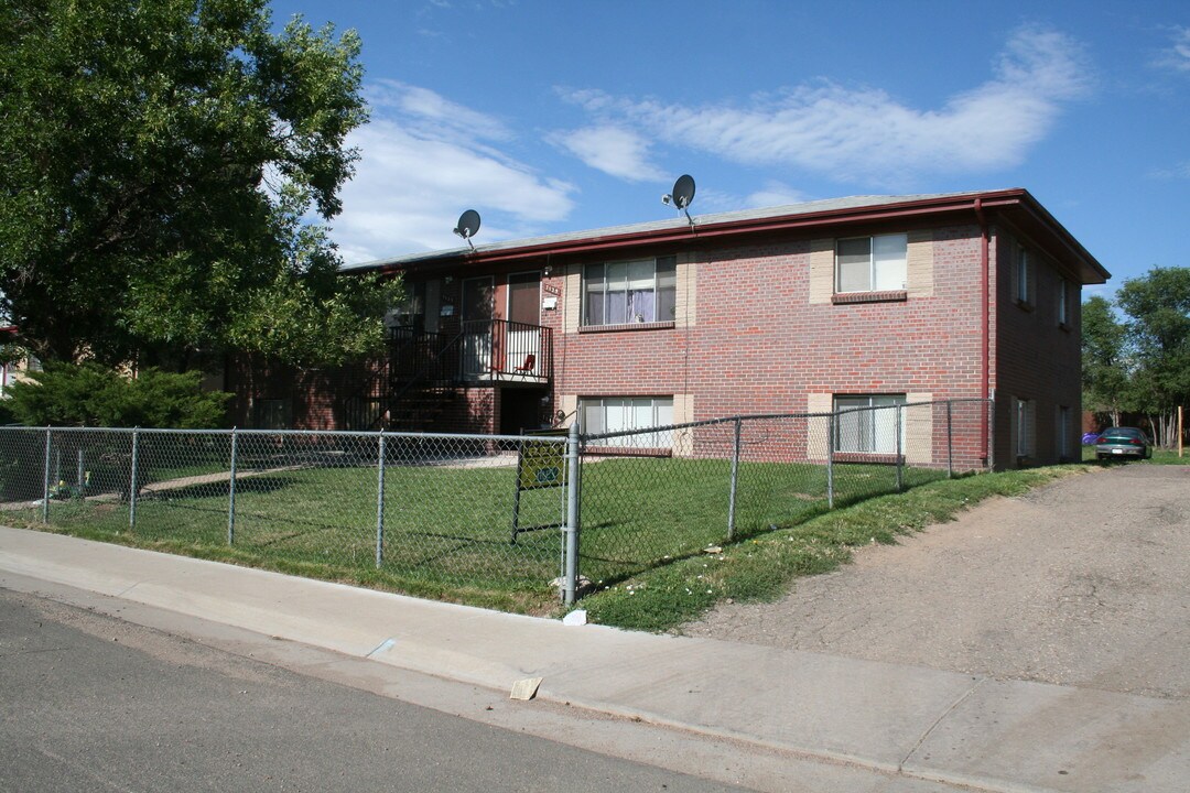 7135-7141 Stuart St in Westminster, CO - Foto de edificio