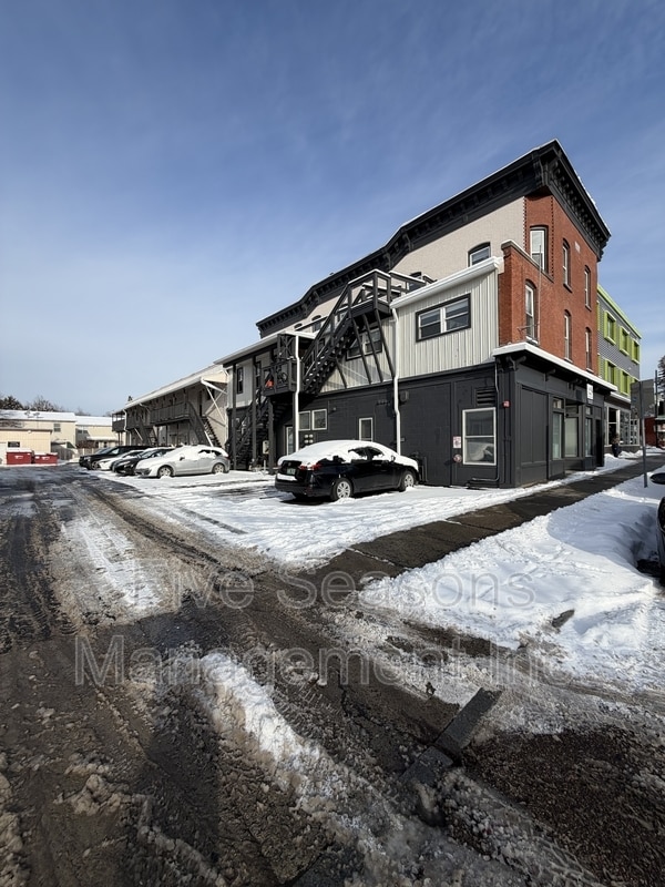 194 North St in Burlington, VT - Building Photo - Building Photo