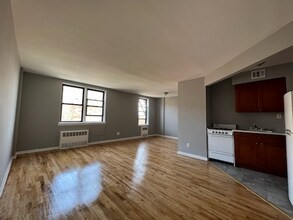 83-96 118th St in Queens, NY - Building Photo - Building Photo
