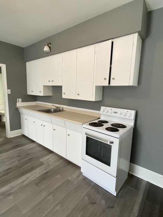 42 Cunard St in Richibucto, NB - Building Photo