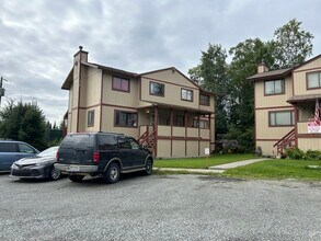5911 Denali St in Anchorage, AK - Building Photo - Building Photo