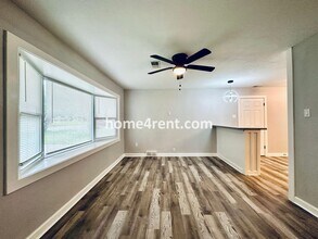 7119 E 111th Terrace in Kansas City, MO - Building Photo - Building Photo