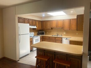 3812 Summer Cloud Dr in Edmond, OK - Building Photo - Building Photo