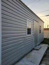 19720 NW 40th Ct, Unit efficiency in Miami Gardens, FL - Building Photo - Building Photo