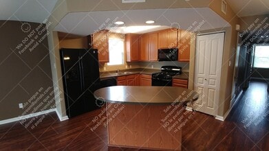 113 Rush Haven in San Marcos, TX - Building Photo - Building Photo