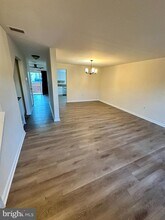 5235 Walney Rd in Centreville, VA - Building Photo - Building Photo