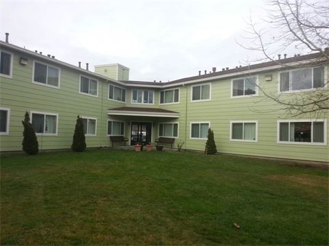 Newburg Retirement Center in Fortuna, CA - Building Photo