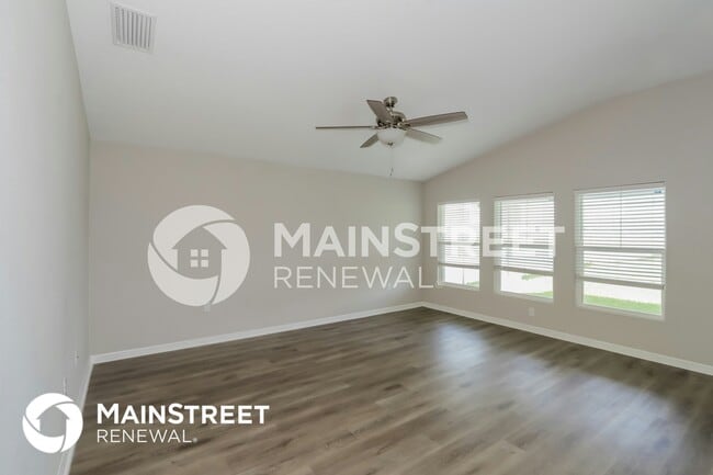 5512 Arlington River Dr. in Lakeland, FL - Foto de edificio - Building Photo