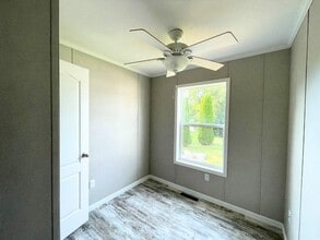 8740 Breinig Run Cir in Breinigsville, PA - Building Photo - Building Photo